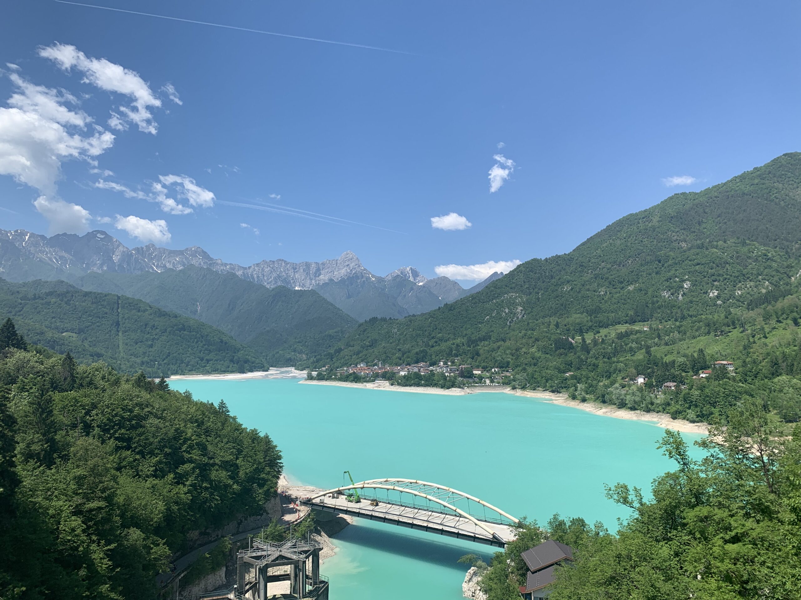 Il Lago di Barcis, la perla azzurra del Friuli Venezia Giulia