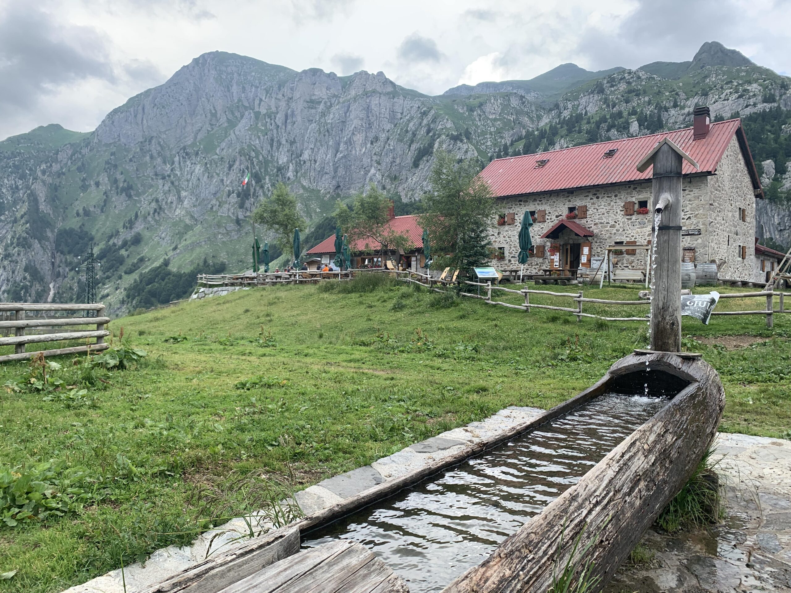 Malga Pramosio e Lago di Avostanis: una facile accoppiata in Friuli